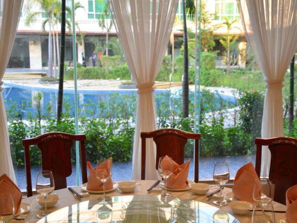 San Jiang Grand Hotel Vientiane Exteriör bild