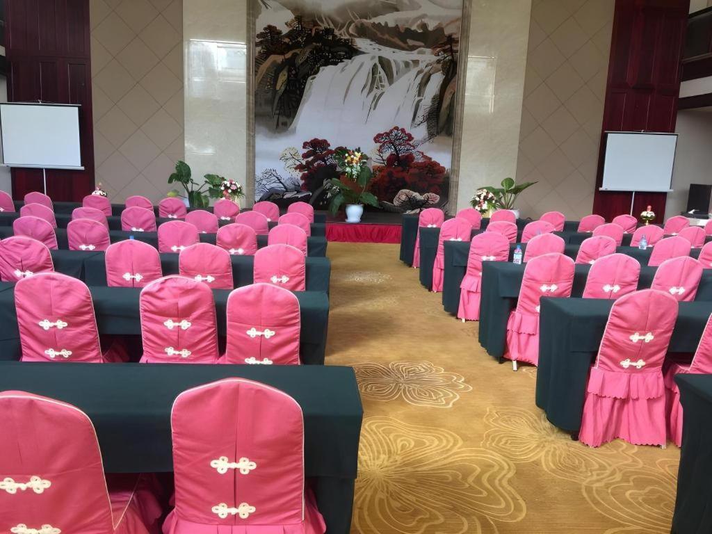 San Jiang Grand Hotel Vientiane Exteriör bild